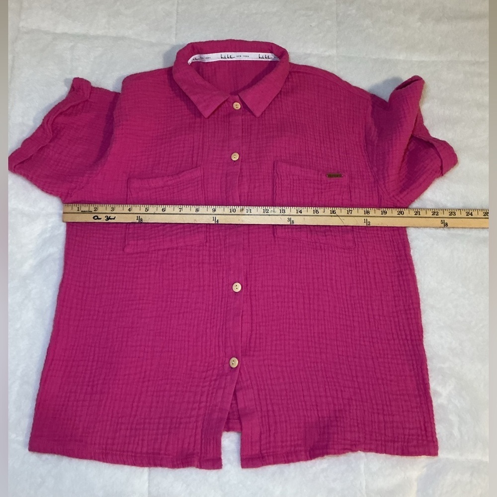 Nicole Miller Pink Button-Up Women's Top - Picture 3 of 5